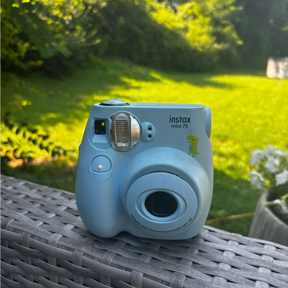 Fujifilm Instax Mini 7S Light Blue Camera